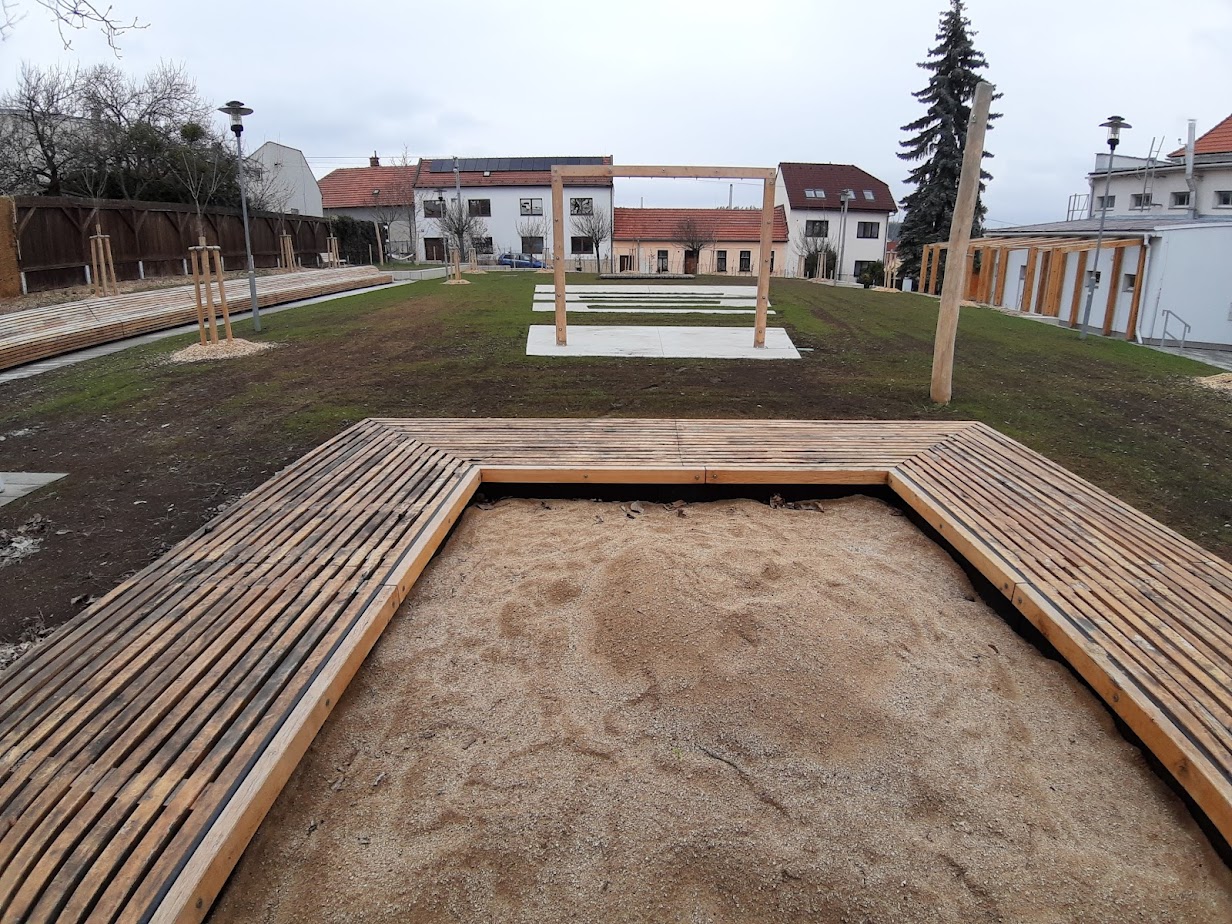 Dělňák po rekonstrukci - střed