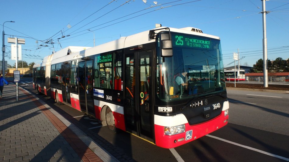 Protažení trolejbusu na Jírovu: radnice jedná o změnách