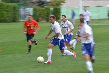 Dáme vám gól!, 15.9. 2012, Fotbalista na fotografii se právě ujal míče a valí k bráně, dát gól. - Kateřina Bočková (34)