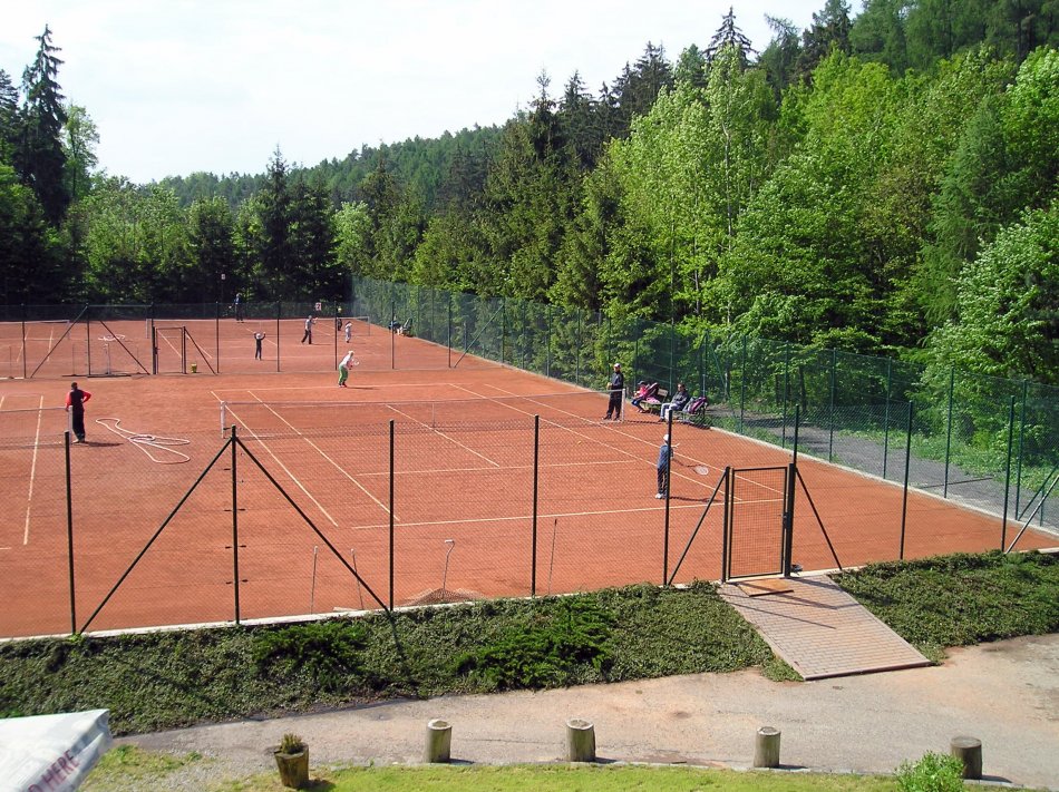 Tenisové turnaje TK Líšeň 2016